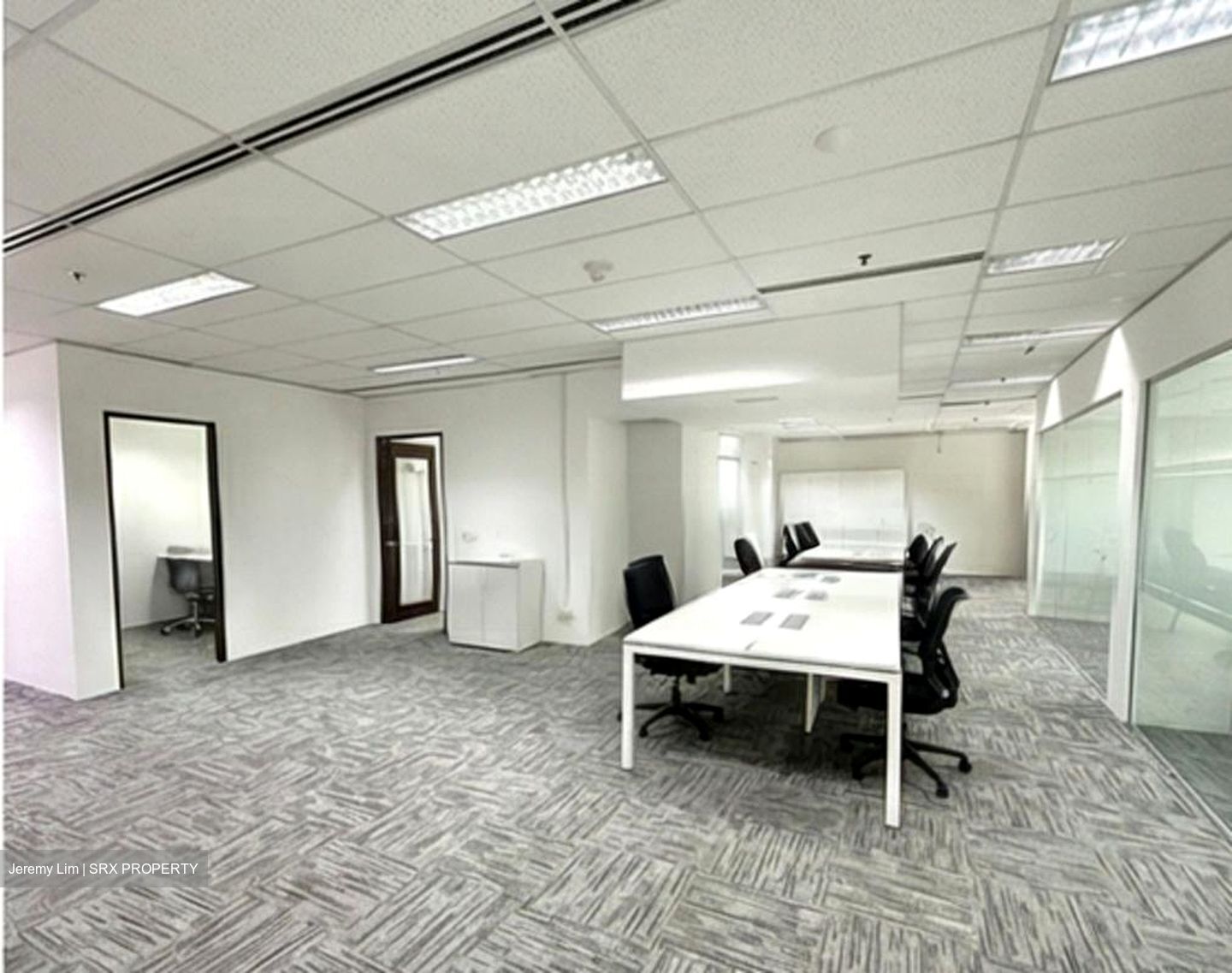Robinson 112 (D1), Office #528916381